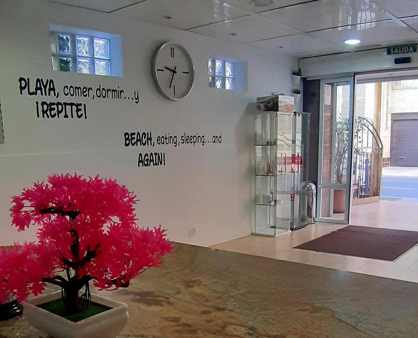 Hotel Alaska San Pedro del Pinatar Bagian luar foto